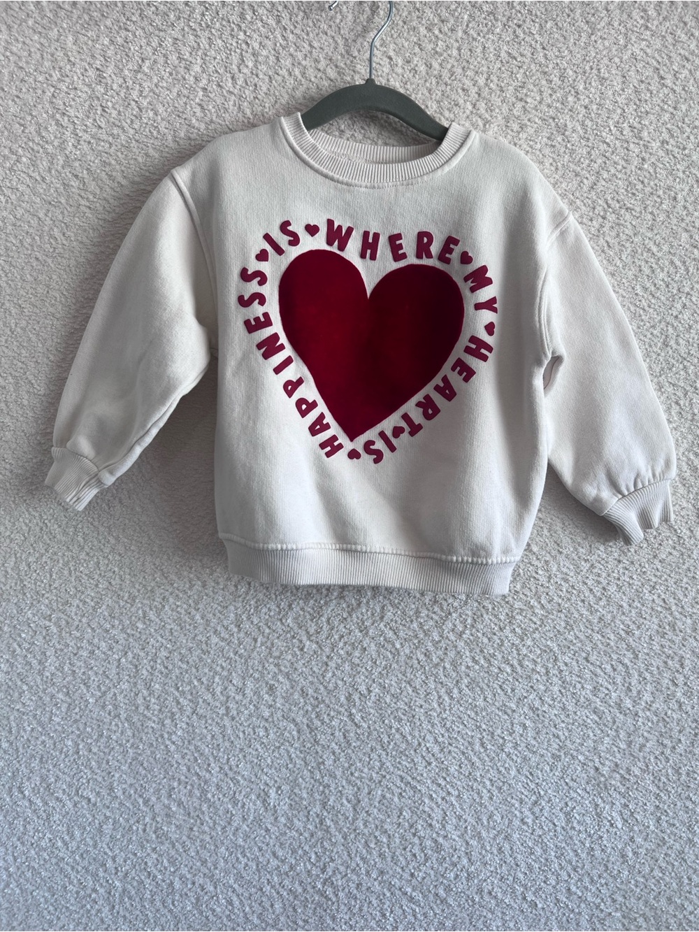Zara Toddler White Red Heart Happiness Love Crewneck Sweatshirt Size 3-4 Years